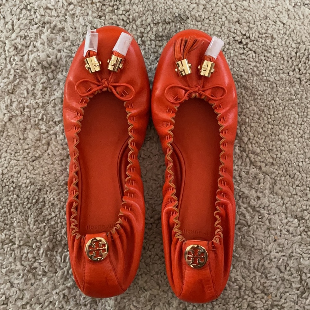 Tory Burch Orange Flats with Gold Accents - Picture 8 of 8